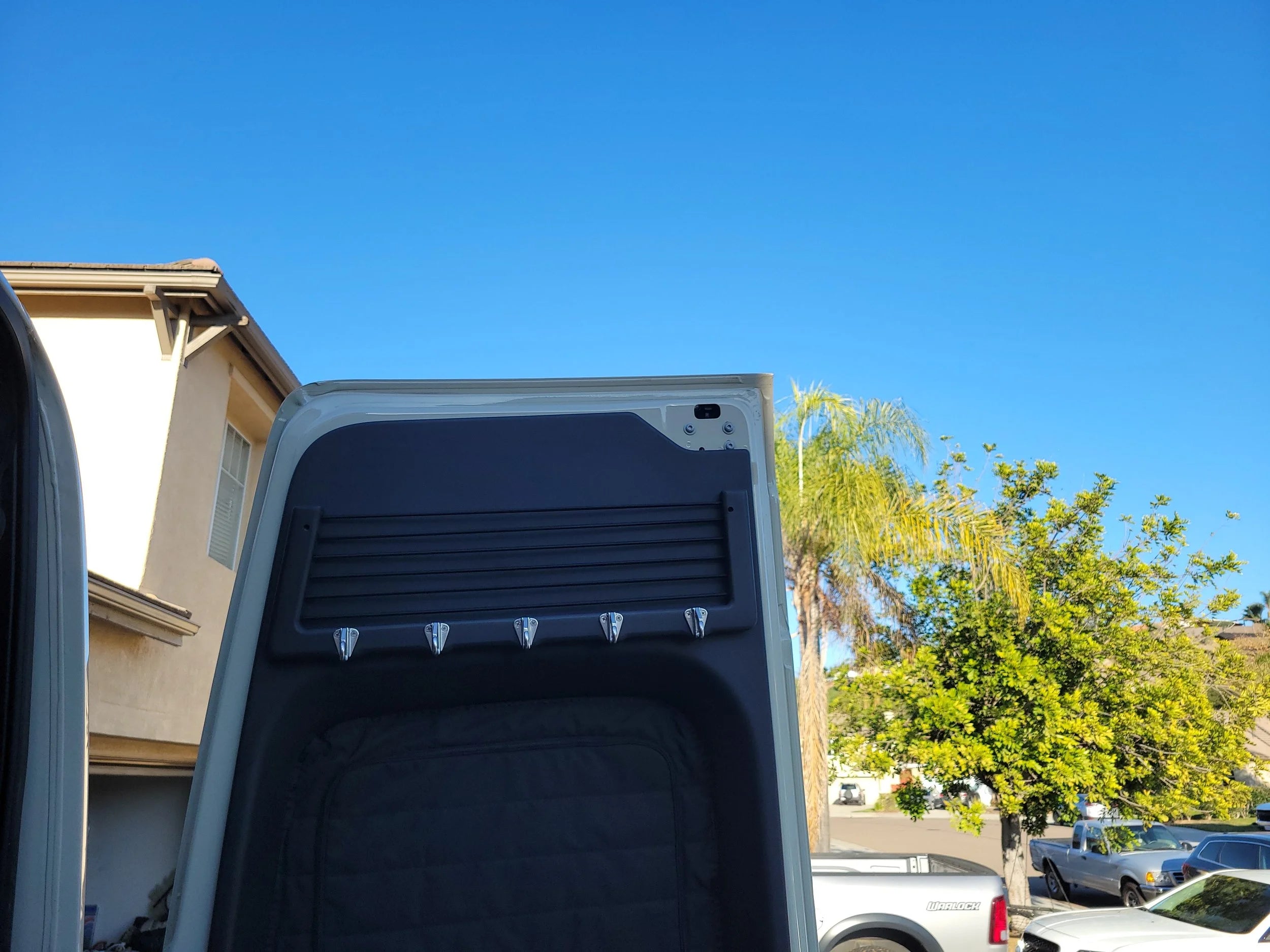 Sprinter Van Doordrobes - For Doors with Plastic Panels